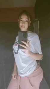 Faby Onate, créatrice mexicaine connue pour ses recettes et son contenu premium